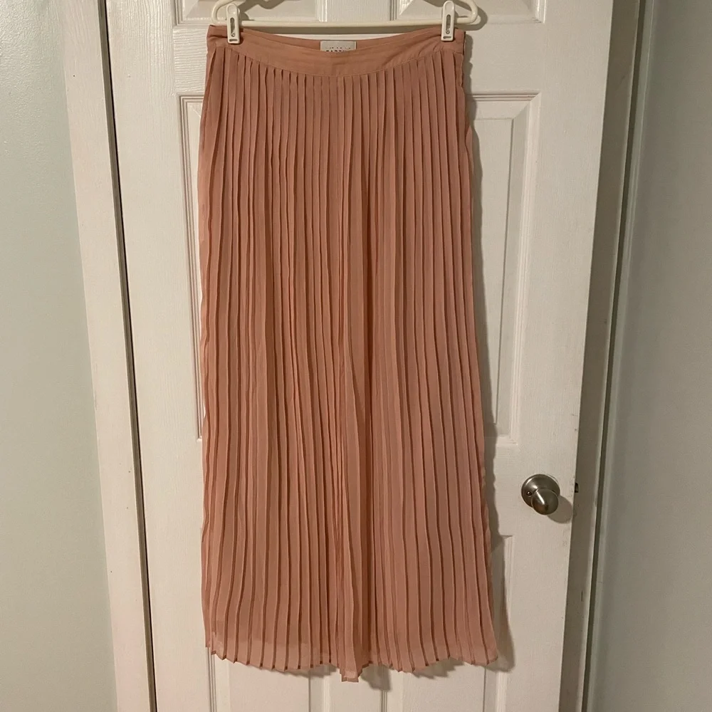 Sabine pleated maxi skirt - Picture 2 of 8
